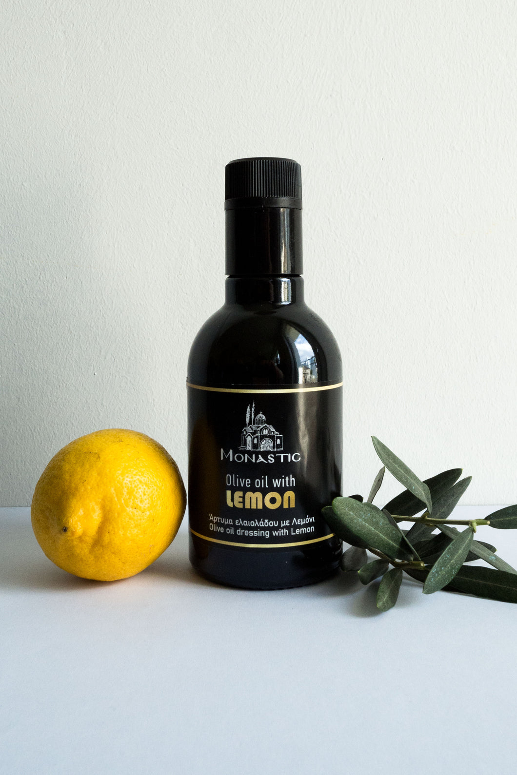 Natives Olivenöl mit Zitrone - Kloster Metamorphoseos Sohos 250 ml